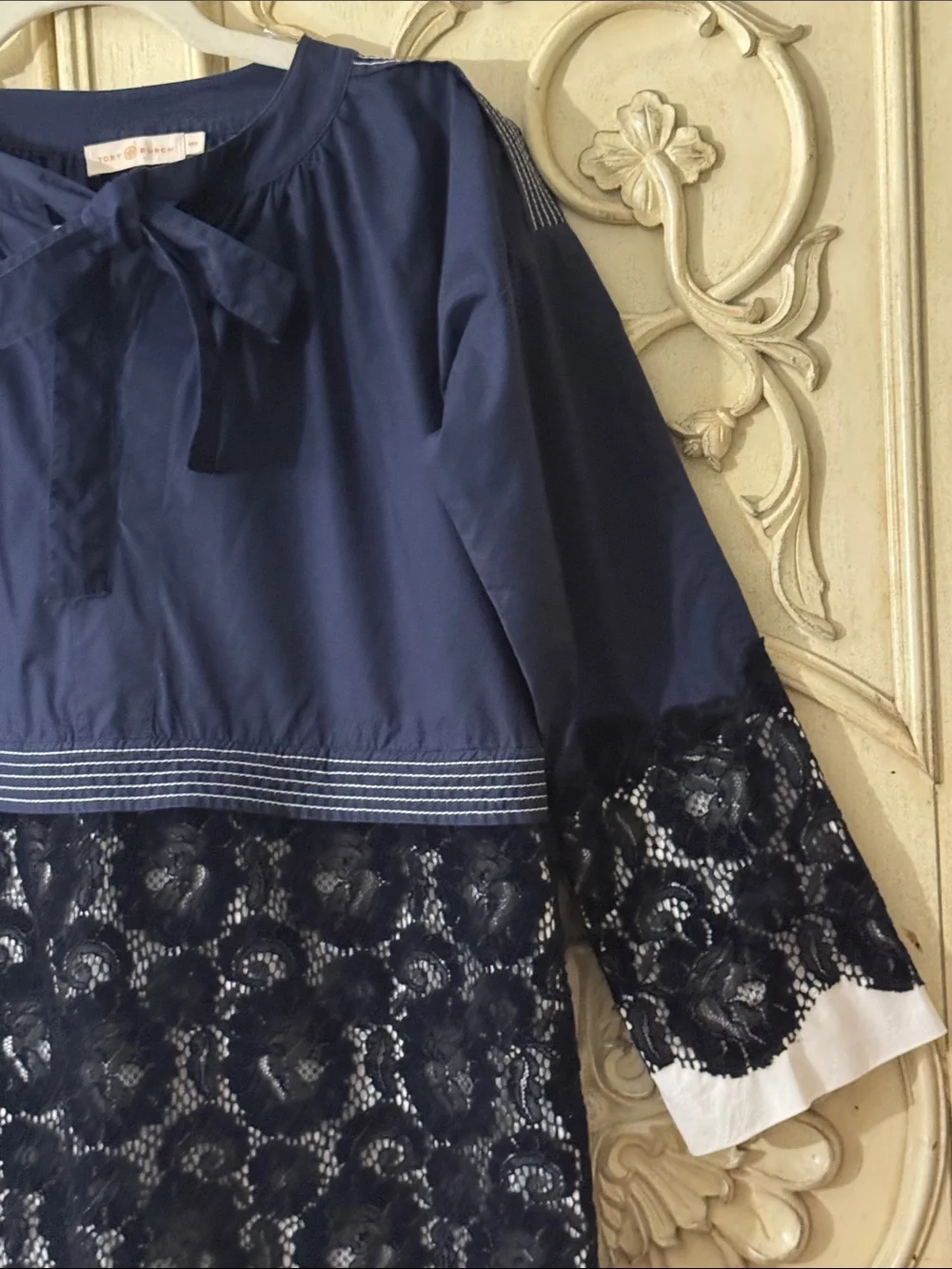 Tory Burch Adelaide Lace Dress Runway Fall season -Sizes: Medium Org. $798.00